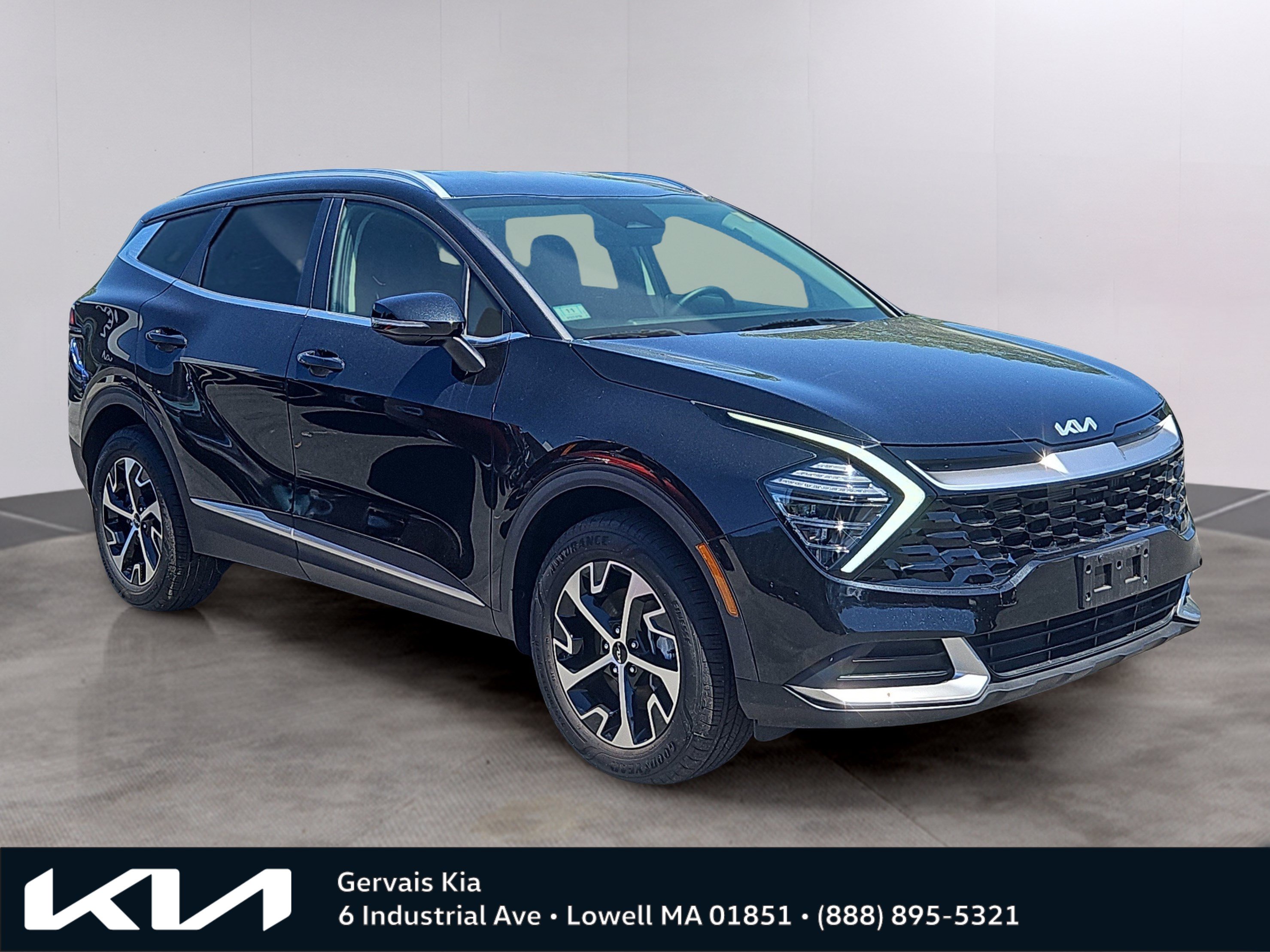 Picture of a 2025 Kia Sportage HEV EX SUV For Sale in Lowell, MA