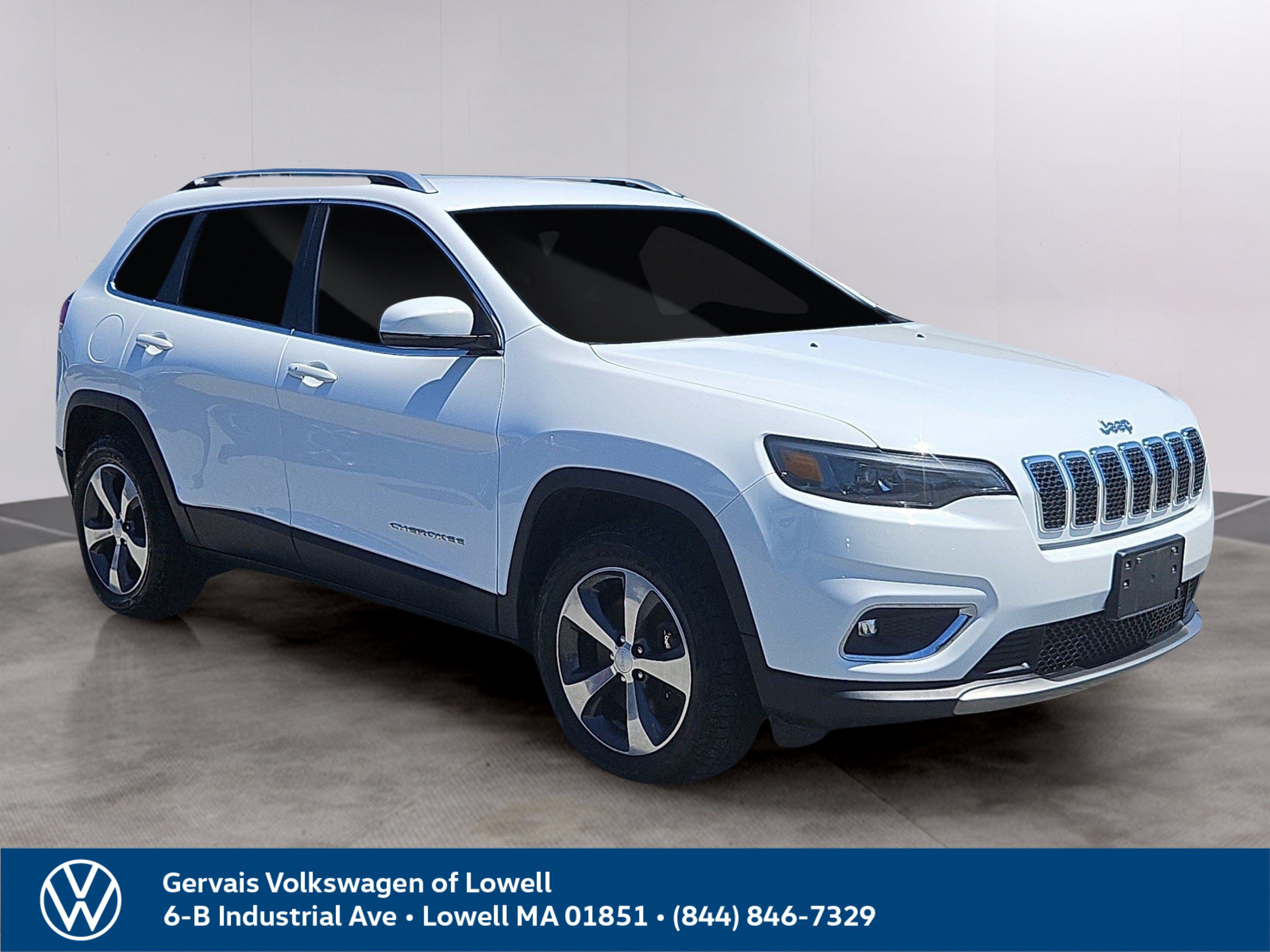 Picture of a 2019 Jeep Cherokee Limited 4x4 SUV For Sale in Lowell, MA