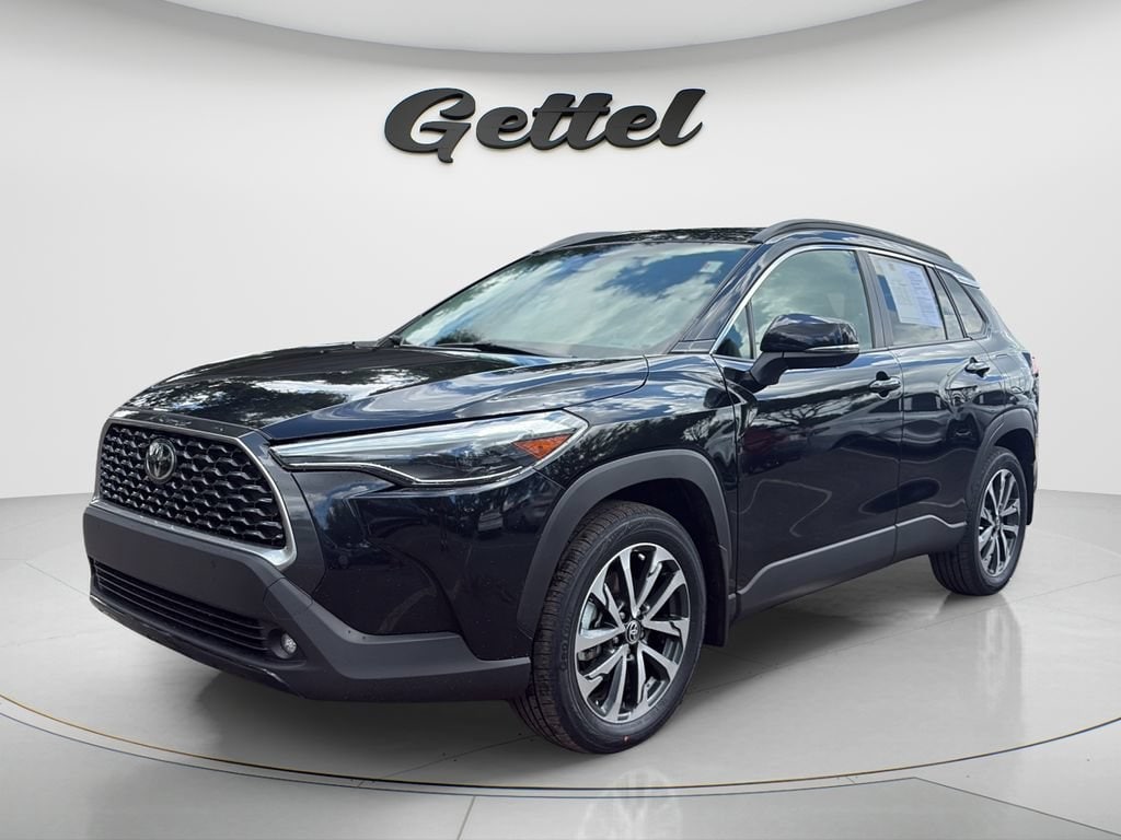 Certified 2023 Toyota Corolla Cross XLE Sport Utility