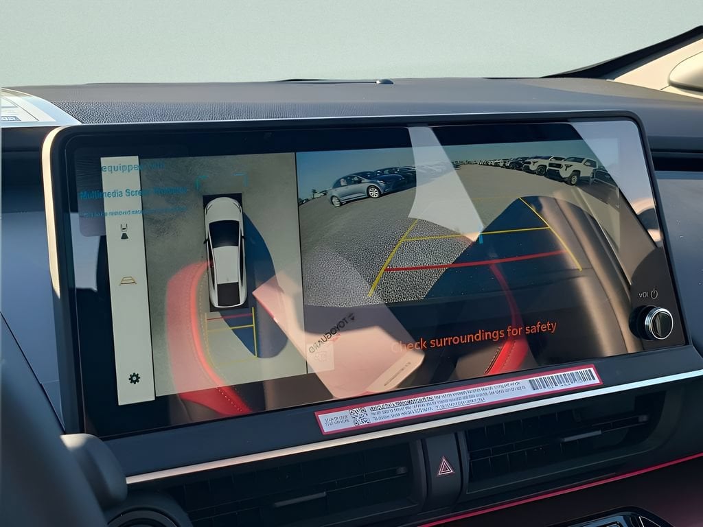 2026 Toyota Prius Plug-in Hybrid XSE Premium - Photo 30