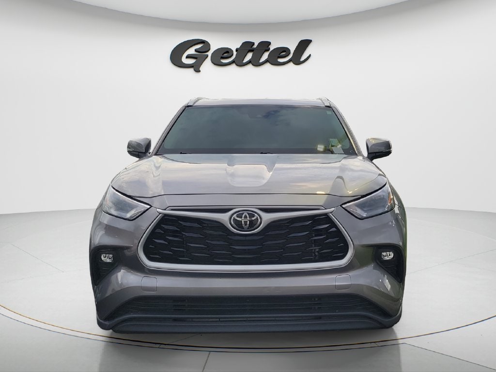 Certified 2025 Toyota Highlander XLE SUV