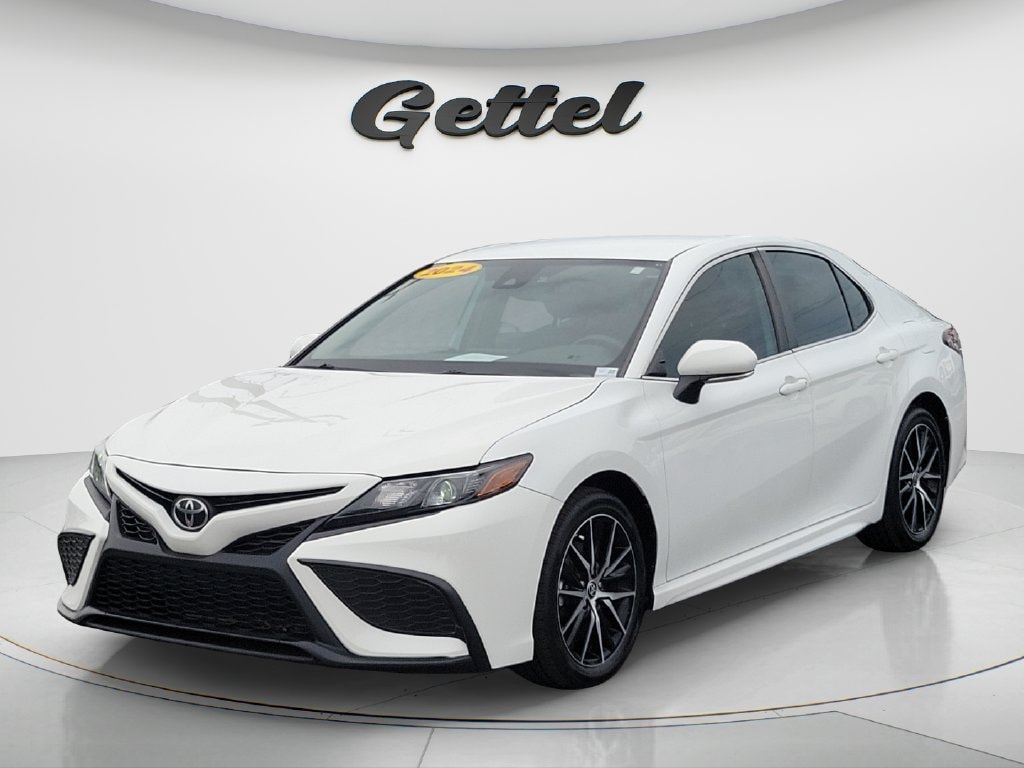 Certified 2024 Toyota Camry SE Sedan