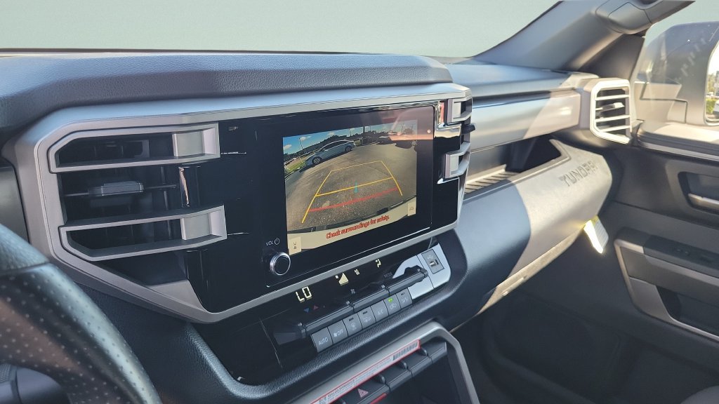 2026 Toyota Tundra SR5 - Photo 15