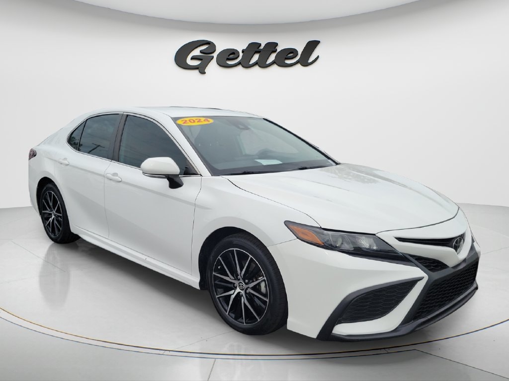 Certified 2024 Toyota Camry SE Sedan