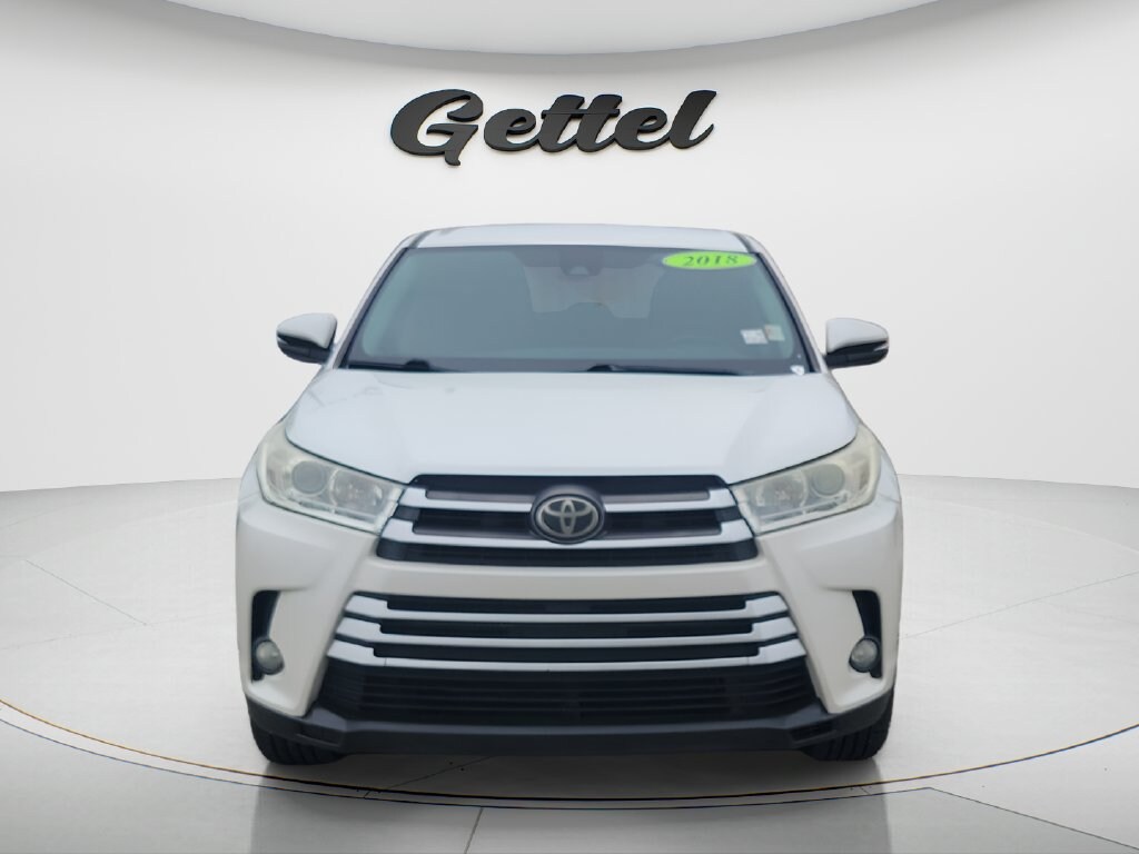 Used 2018 Toyota Highlander LE Plus V6 SUV