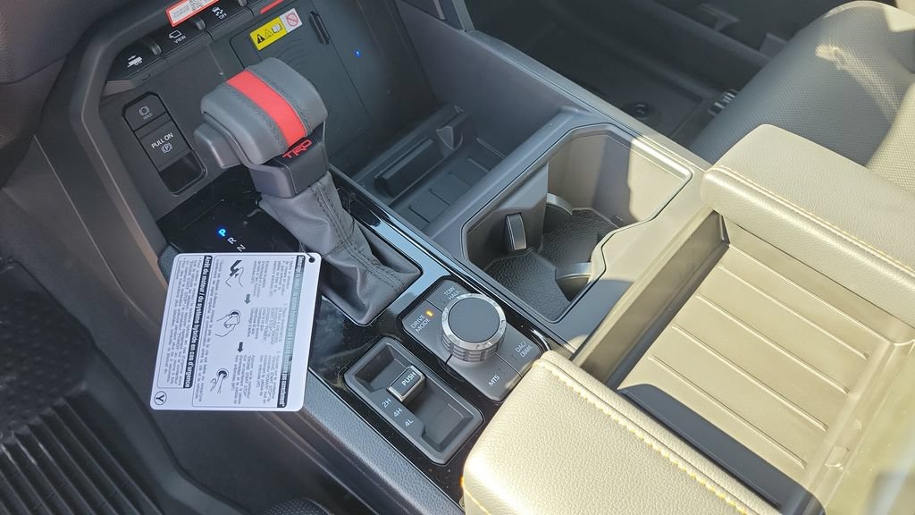 2026 Toyota Tundra SR5 - Photo 18