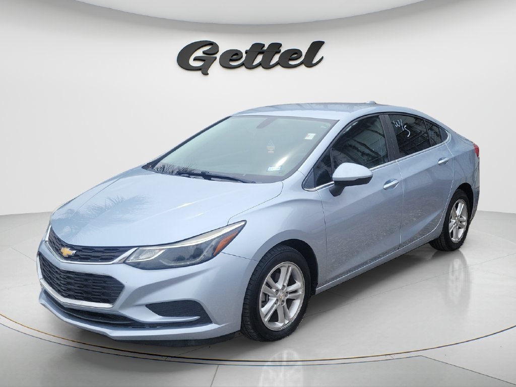Used 2017 Chevrolet Cruze LT Auto Sedan