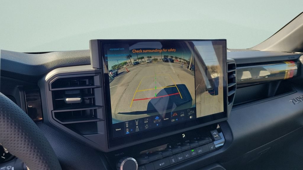2026 Toyota Tundra SR5 - Photo 17