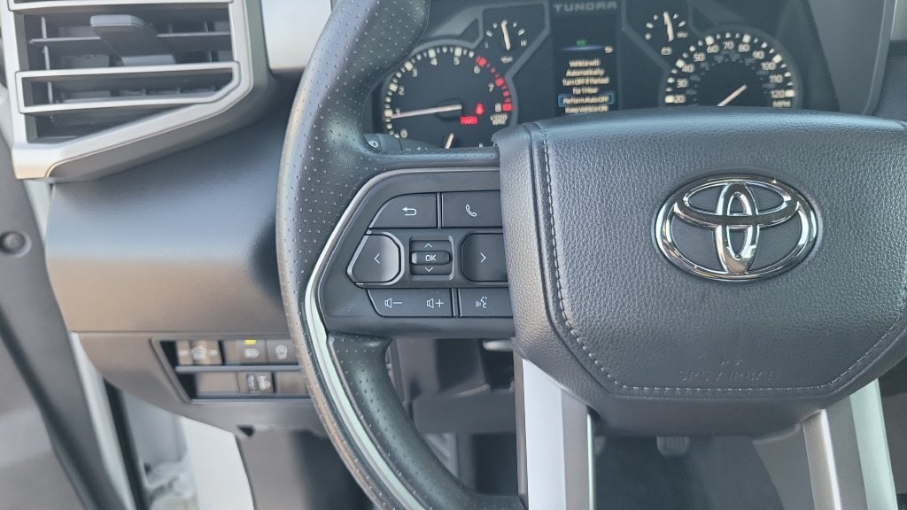2026 Toyota Tundra SR5 - Photo 18