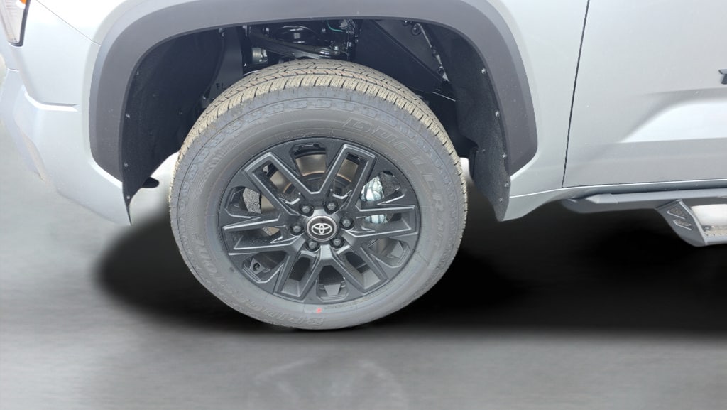 2026 Toyota Tundra Limited - Photo 10