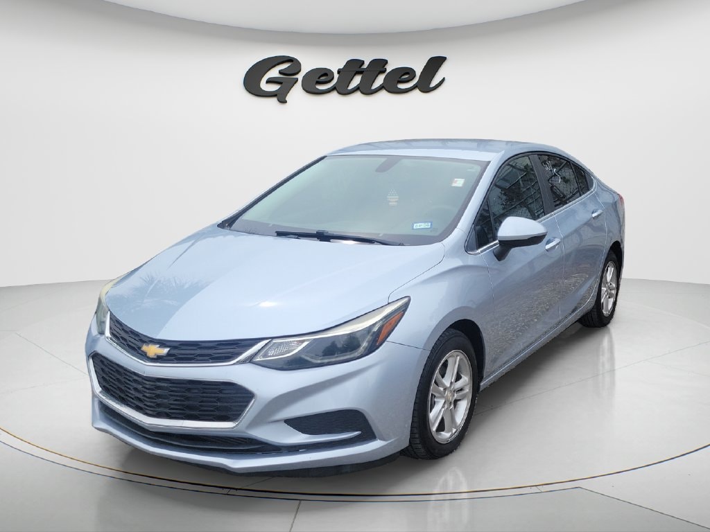 Used 2017 Chevrolet Cruze LT Auto Sedan