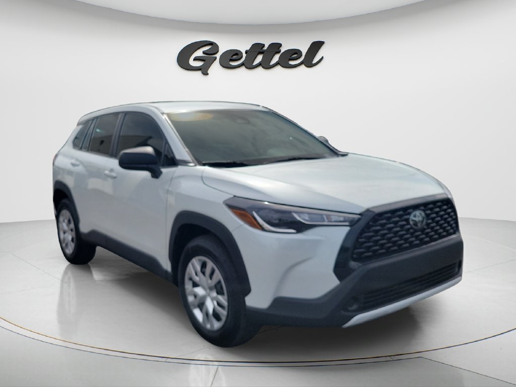 Used 2025 Toyota Corolla Cross L Sport Utility