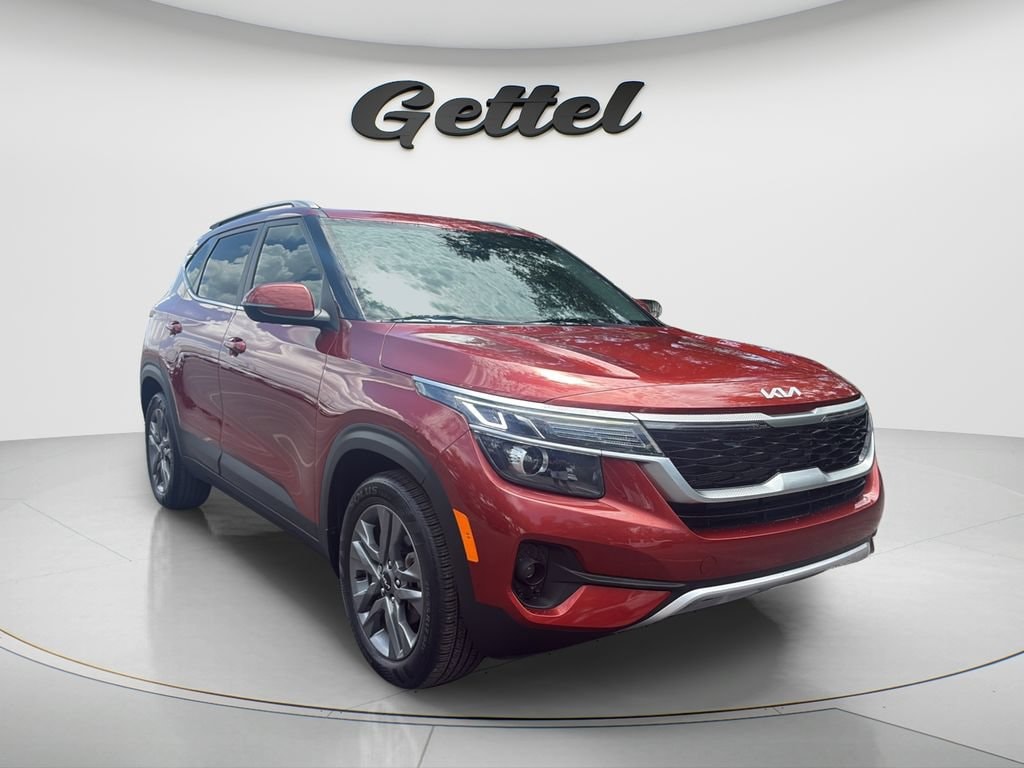 Used 2023 Kia Seltos S SUV