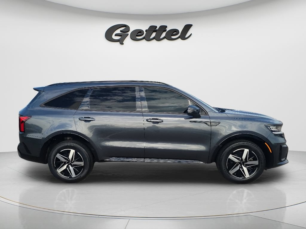 Used 2023 Kia Sorento S SUV