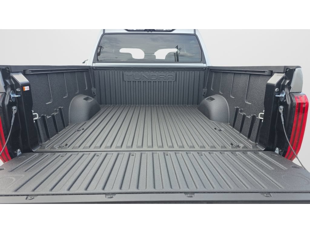 2026 Toyota Tundra Limited - Photo 12