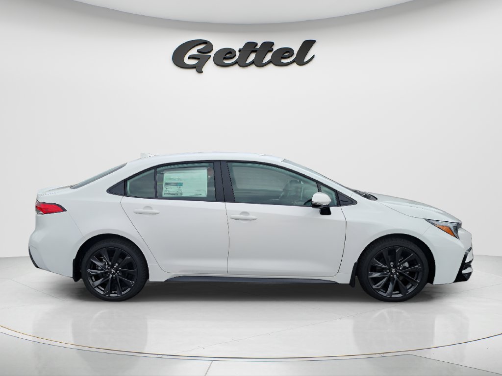 New 2027 Toyota Corolla SE SE