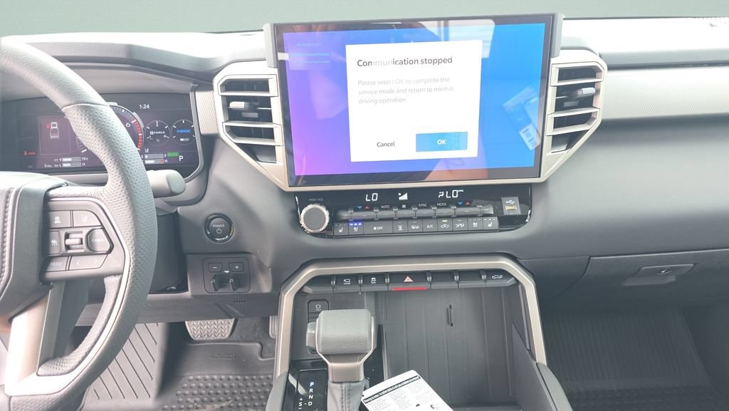 2026 Toyota Tundra Limited - Photo 18