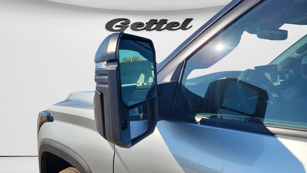 2026 Toyota Tundra SR5 - Photo 11