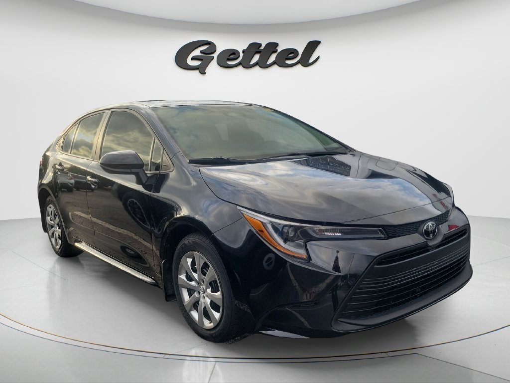 Certified 2025 Toyota Corolla LE Sedan