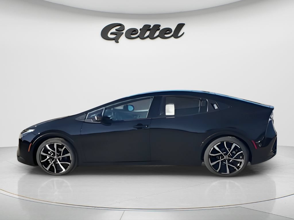 2026 Toyota Prius Plug-in Hybrid XSE Premium - Photo 8