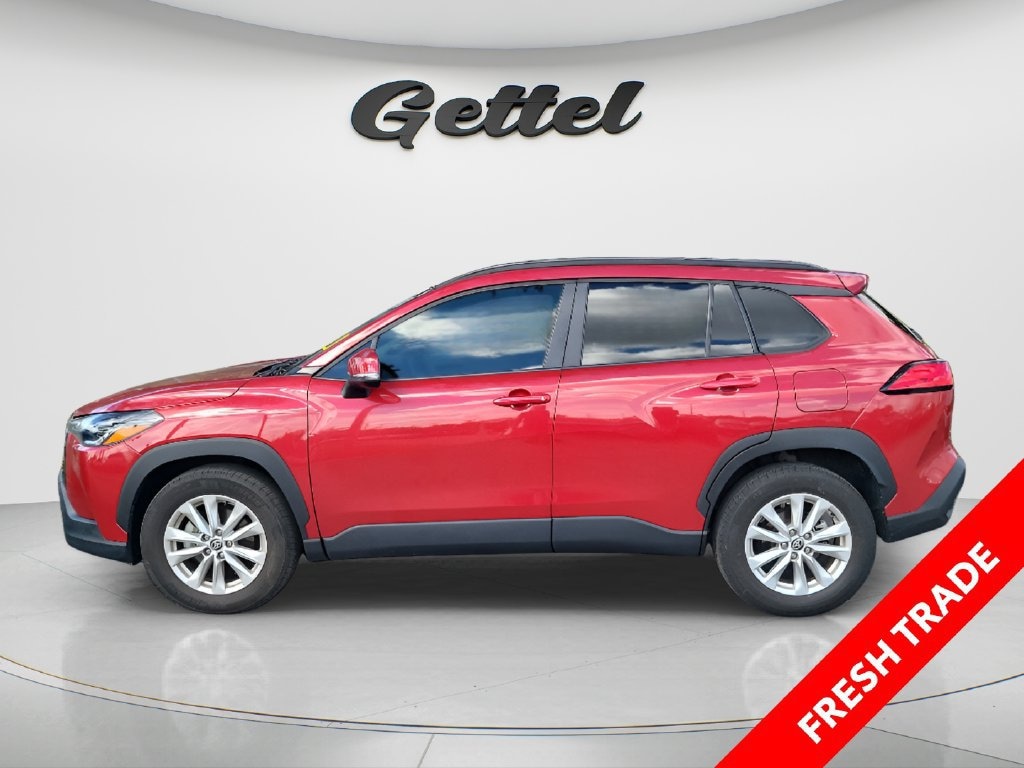 Used 2023 Toyota Corolla Cross LE SUV
