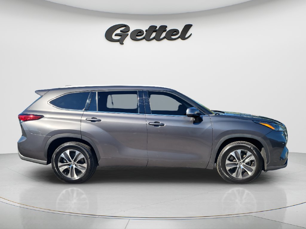 Certified 2022 Toyota Highlander XLE SUV
