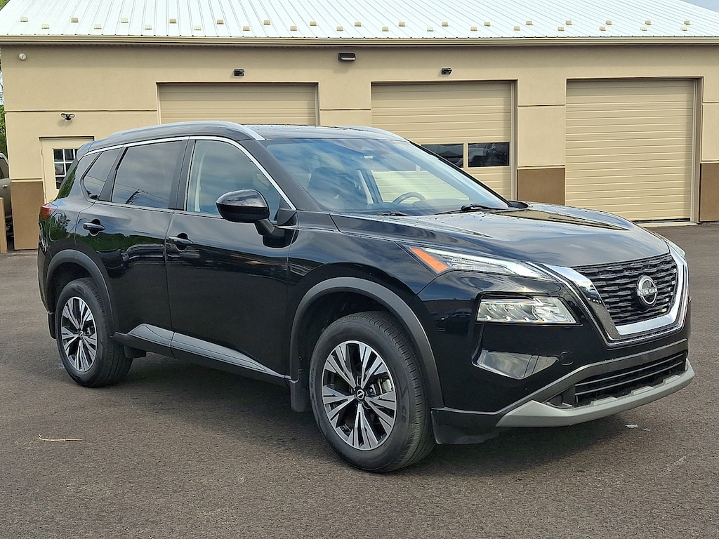 Used 2023 Nissan Rogue SV Intelligent AWD Sport Utility