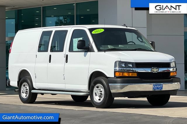 2025 Chevrolet Express Cargo WT Van