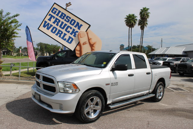 New 2017 Ram 1500 Express Crew Cab Truck for Sale in Sanford, FL, at Gibson Truck World