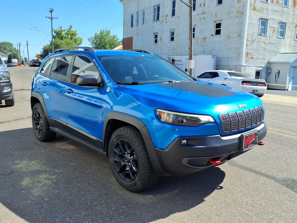 Used 2021 Jeep Cherokee Trailhawk SUV