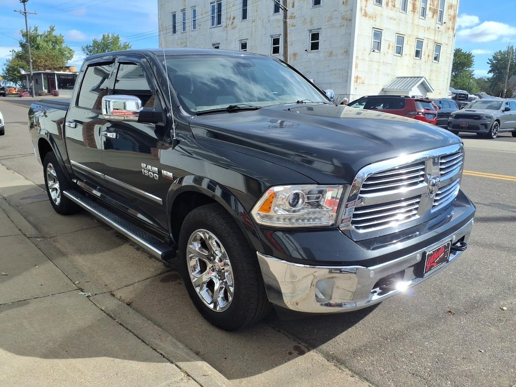 Used 2017 Ram 1500 Laramie Truck Crew Cab