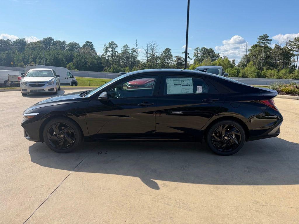 New 2026 Hyundai Elantra SEL Sport Sedan