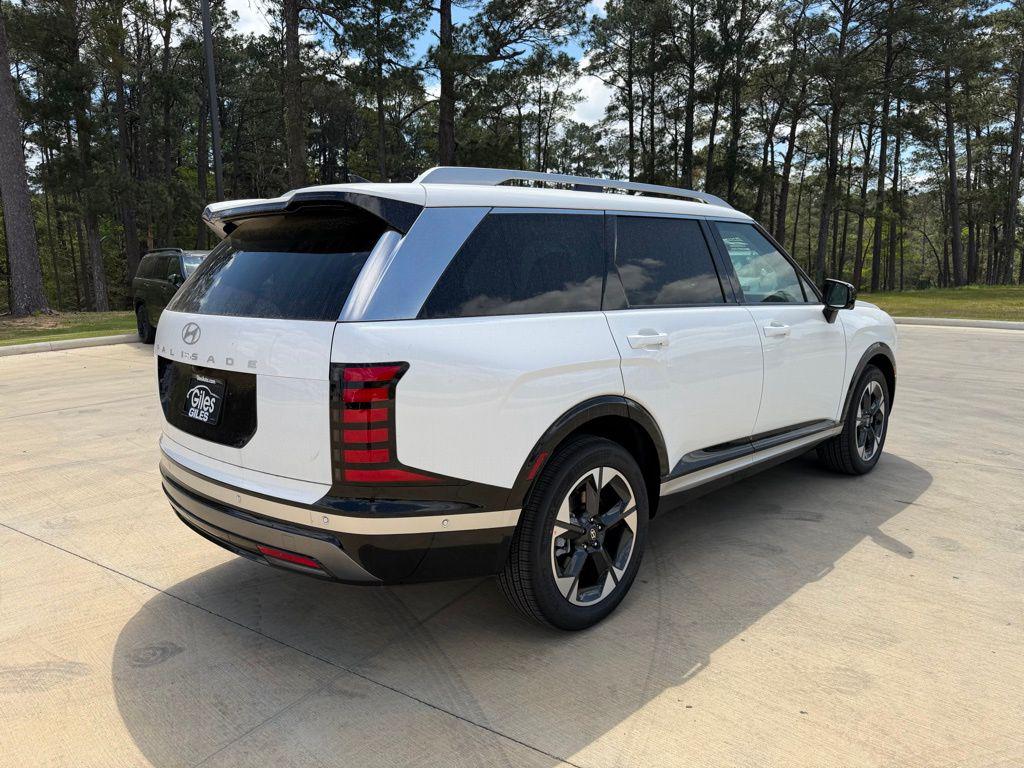 2026 Hyundai Palisade Limited - Photo 5