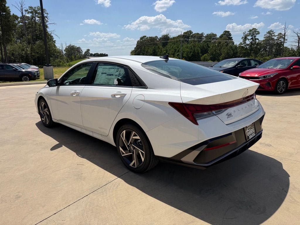 New 2026 Hyundai Elantra Limited Sedan