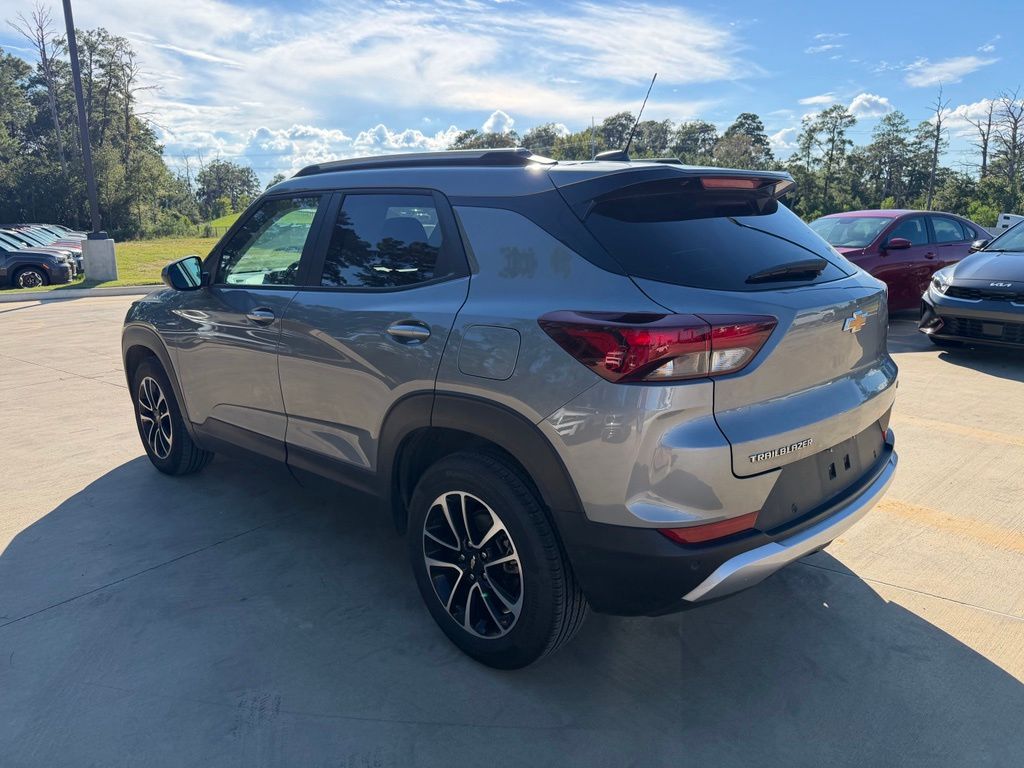 Used 2025 Chevrolet Trailblazer LT SUV