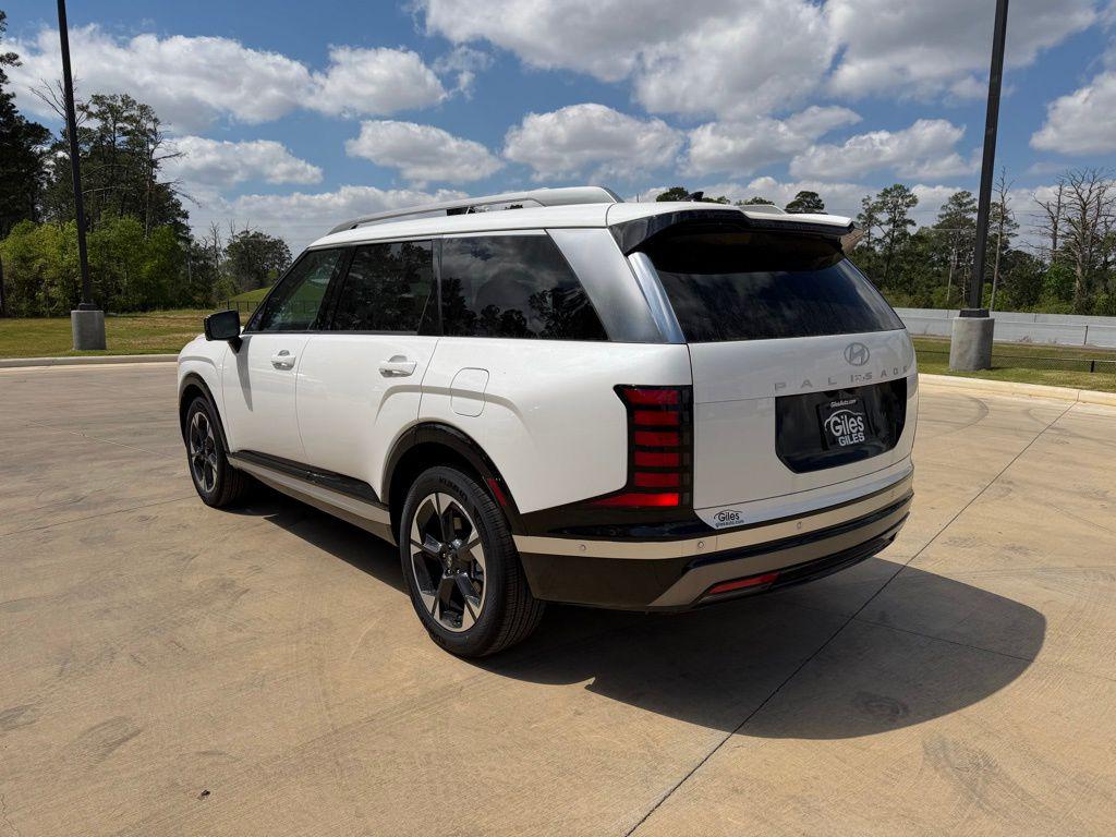 2026 Hyundai Palisade Limited - Photo 3