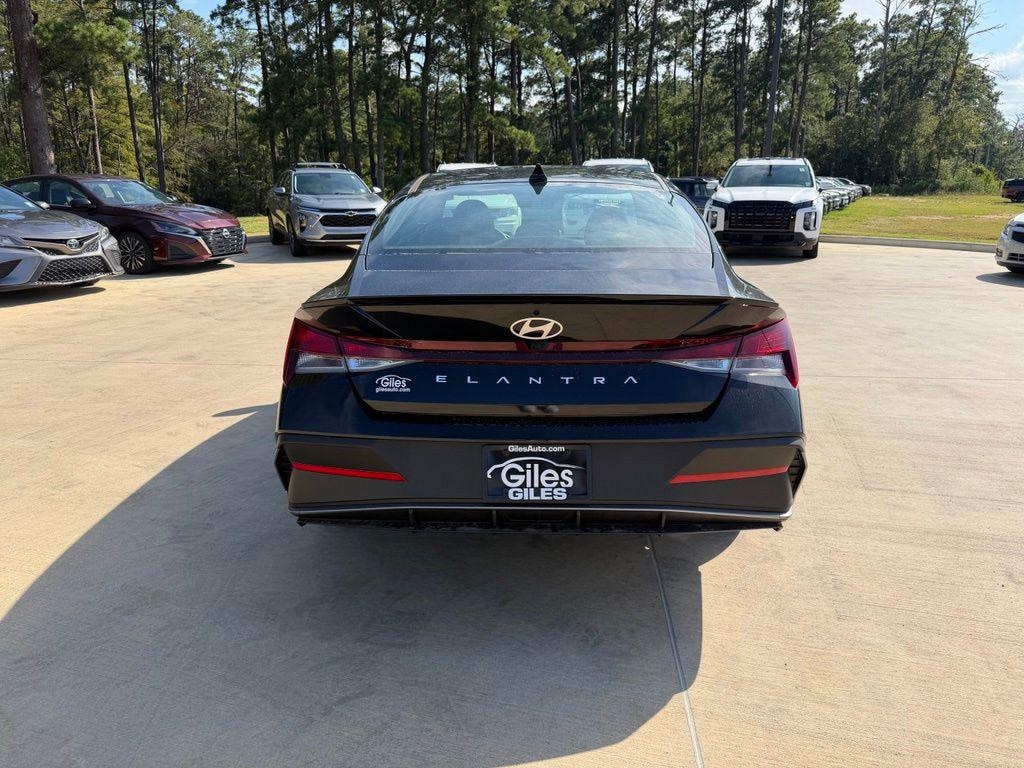 New 2026 Hyundai Elantra SEL Sport Sedan