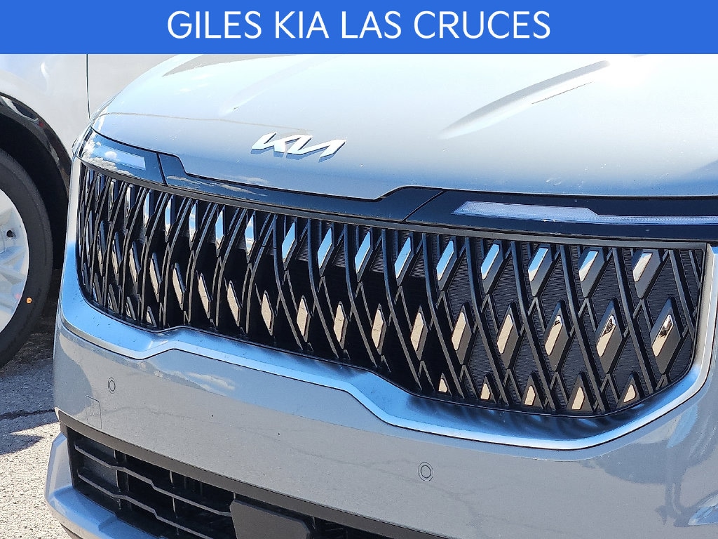 New 2027 Kia Carnival LXS Van Passenger Van