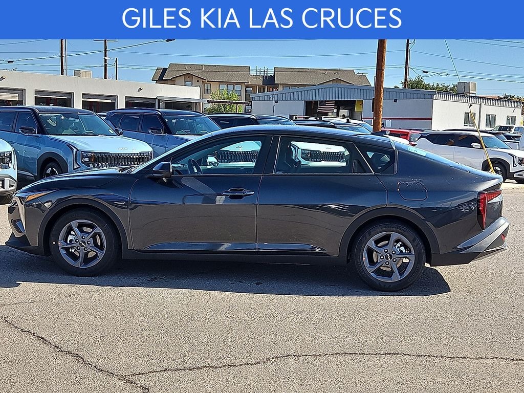 New 2026 Kia K4 LXS Sedan