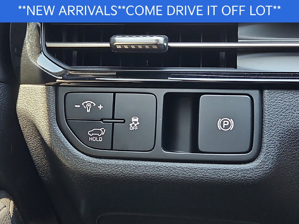 2026 Kia Sportage EX - Photo 18