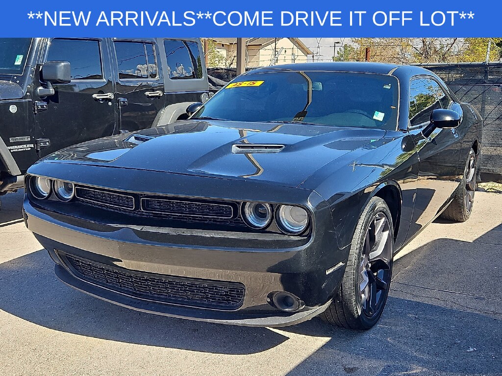 Used 2019 Dodge Challenger SXT Coupe