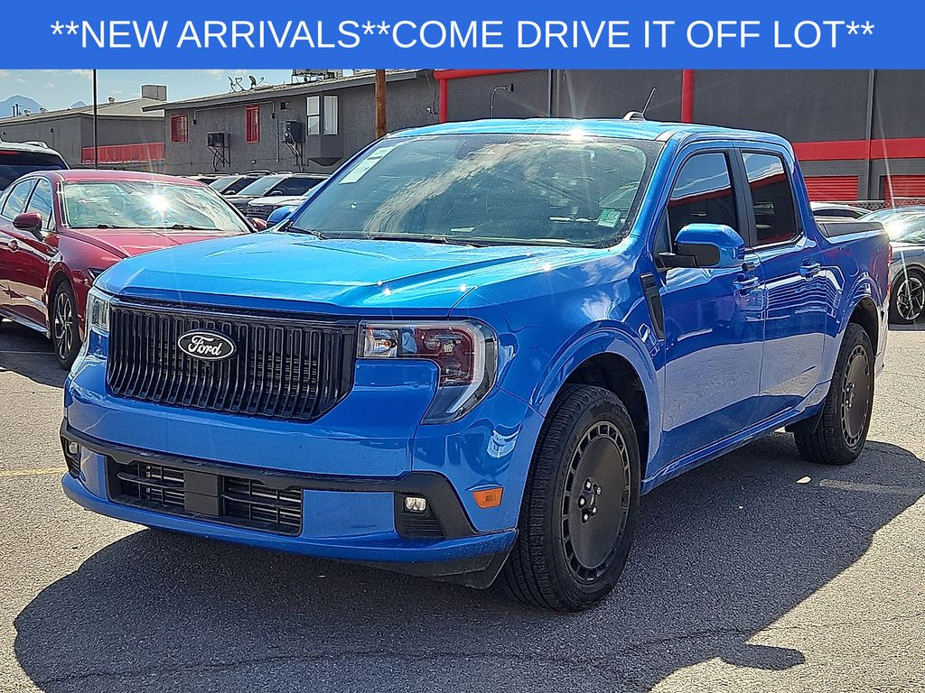 2025 Ford Maverick Lobo Standard