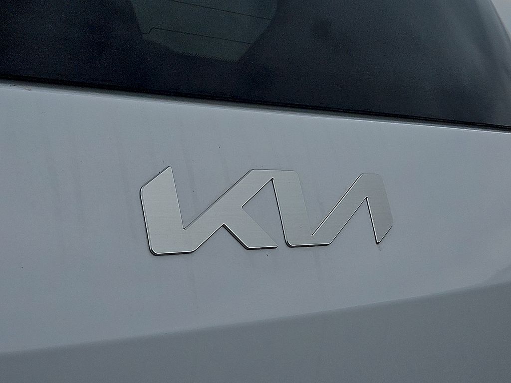 2026 Kia EV9 Wind - Photo 14