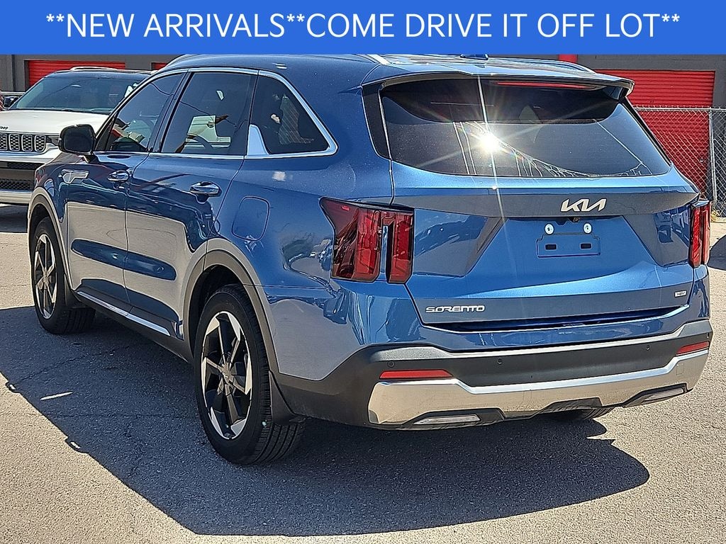 Certified 2026 Kia Sorento Hybrid EX SUV