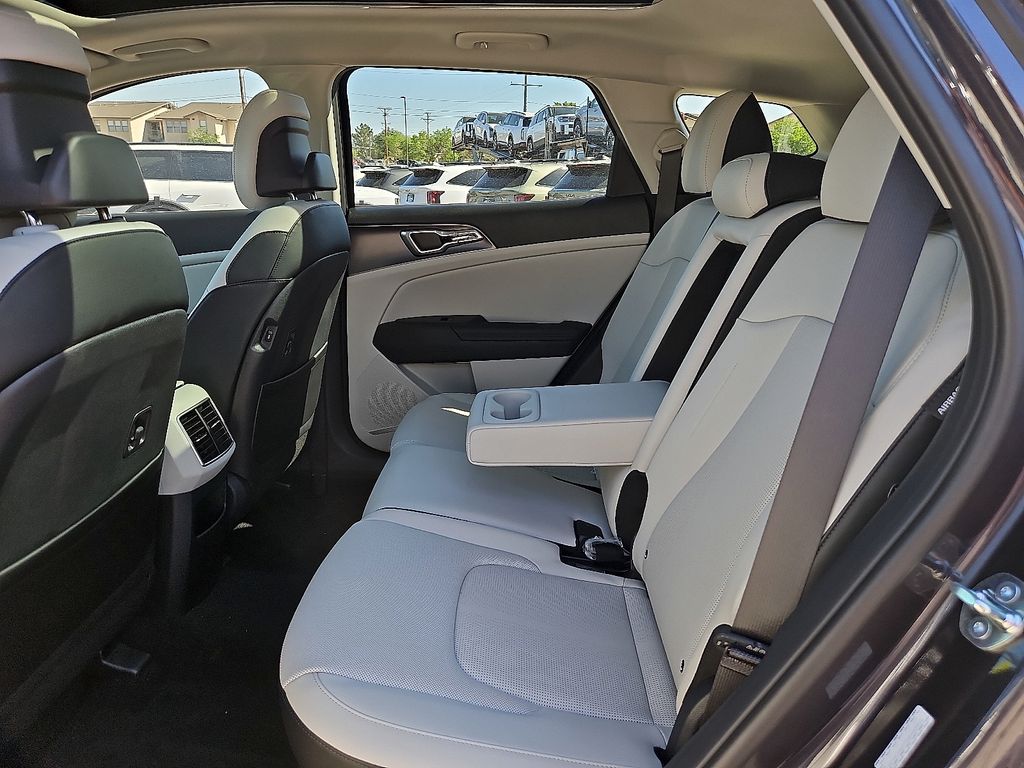 2026 Kia Sportage EX - Photo 15