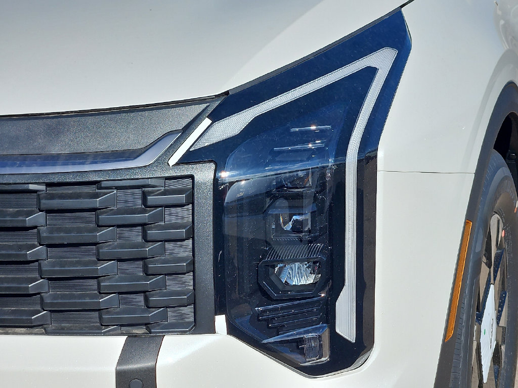 New 2027 Kia Sportage Hybrid LX SUV
