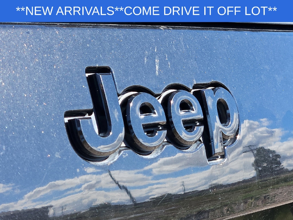 Used 2022 Jeep Cherokee X SUV