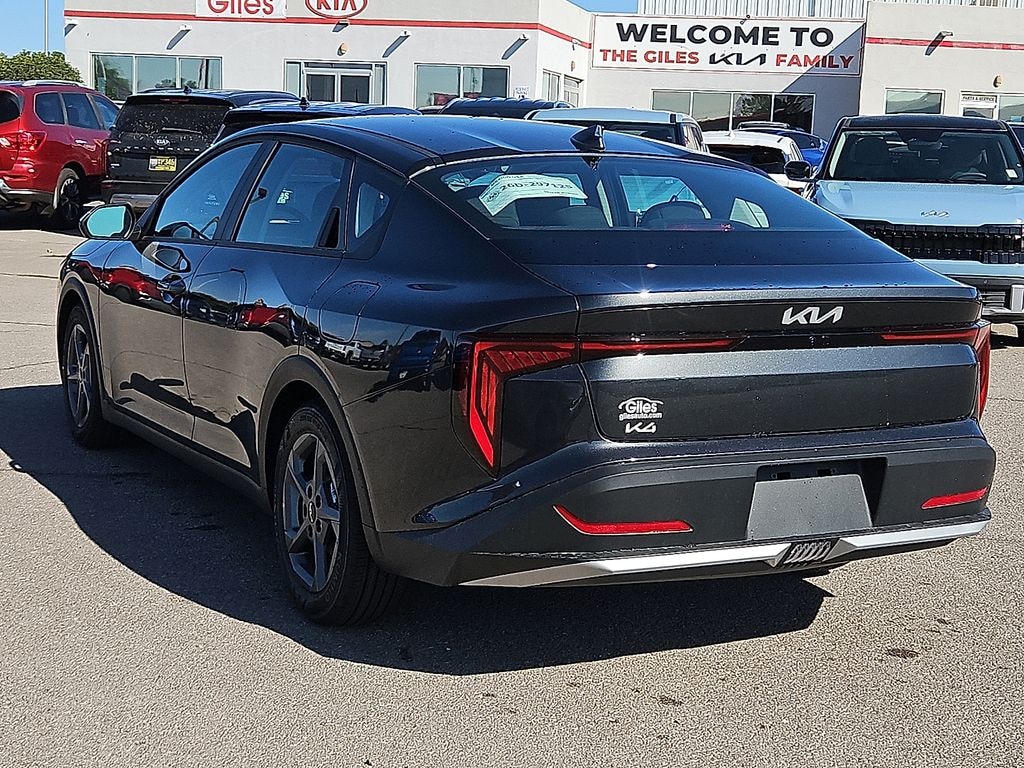 New 2026 Kia K4 LXS Sedan