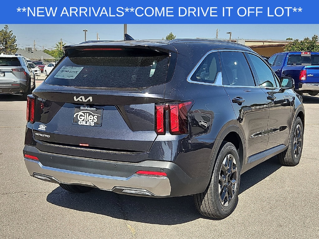 Used 2026 Kia Sorento S SUV