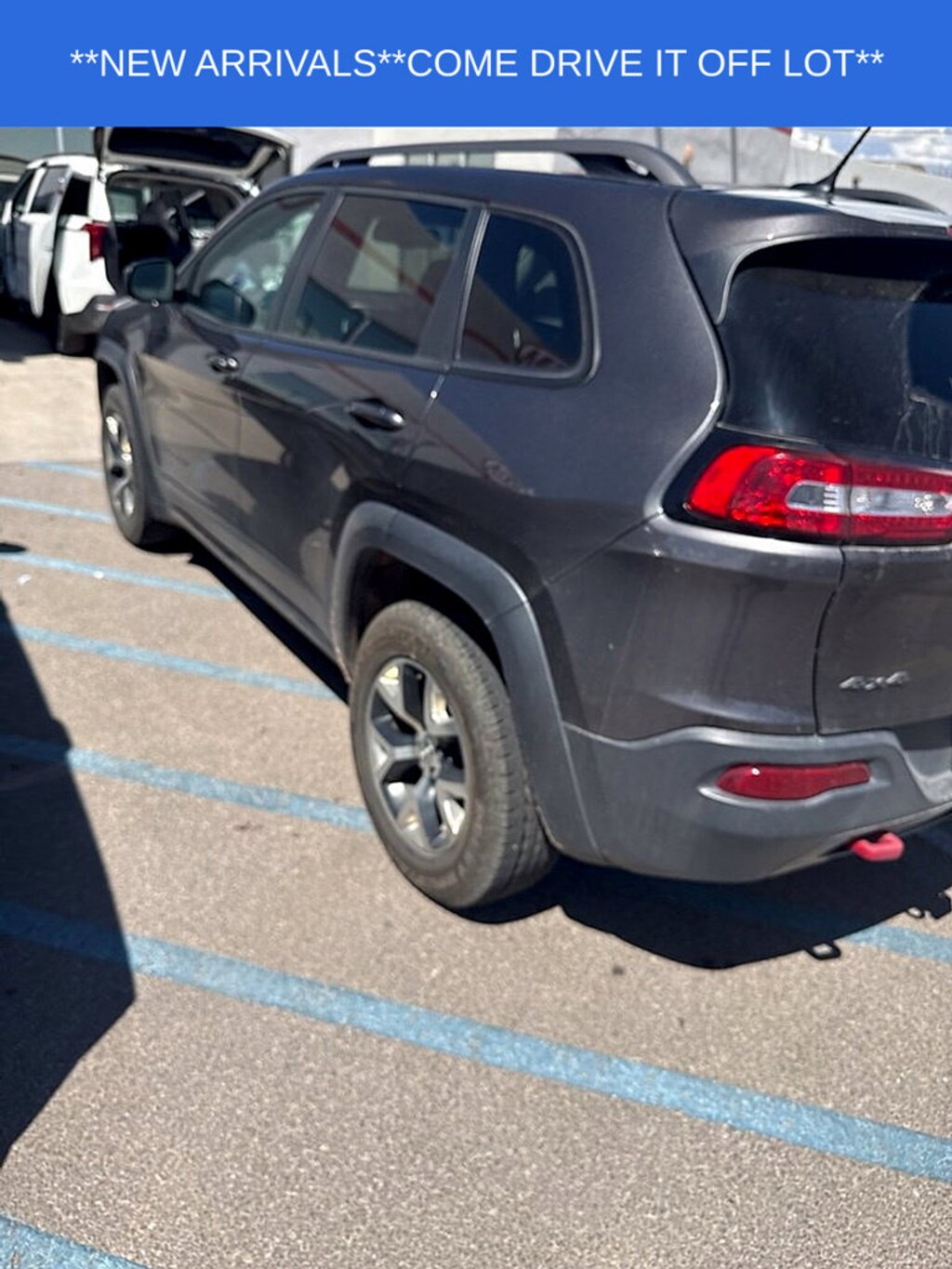 Used 2015 Jeep Cherokee Trailhawk SUV